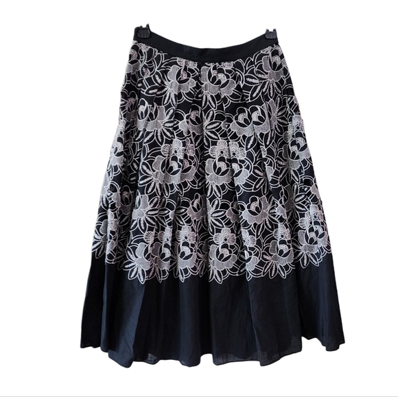 TIBI Embroidered Black White Midi Skirt - Picture 3 of 10